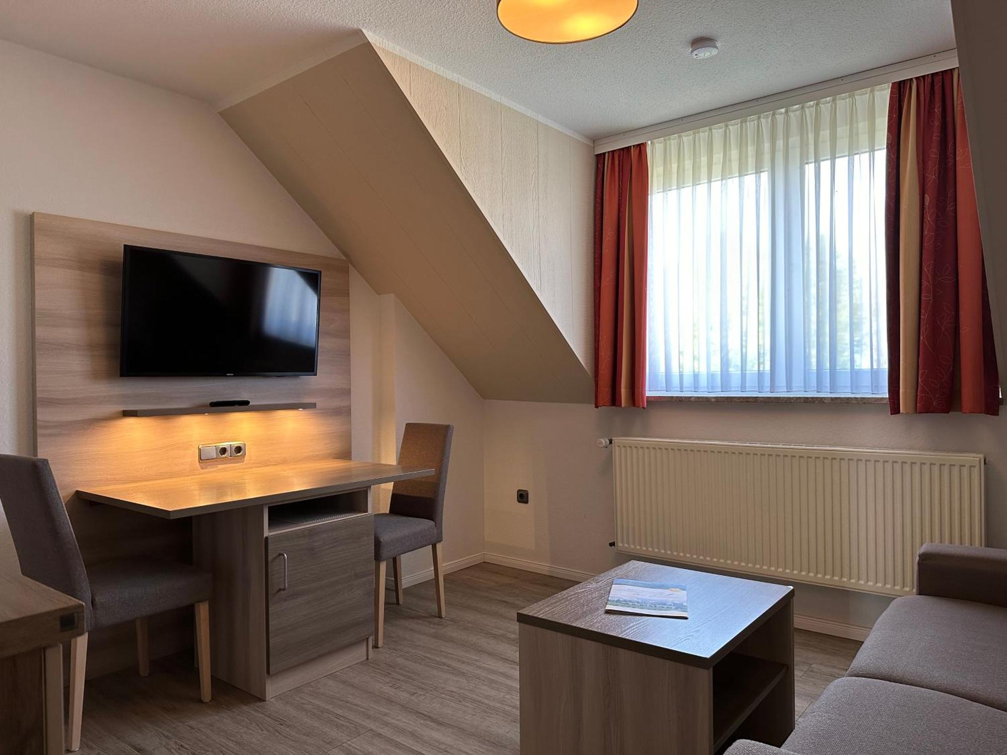Appartementanlage Zur Seemoewe Остров Пёль Экстерьер фото